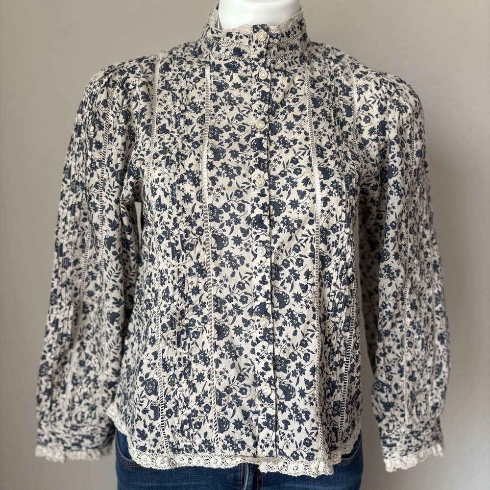 American Eagle AE77 Blue Cream Floral Lace Peasant Long Sleeve Blouse Top NWT